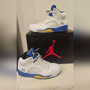 Nike Air Jordan 5 Retro Size 10 (136027-189)